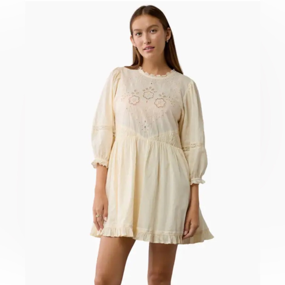 NWT- American Eagle Embroidered Puff Sleeve Cream Mini Dress